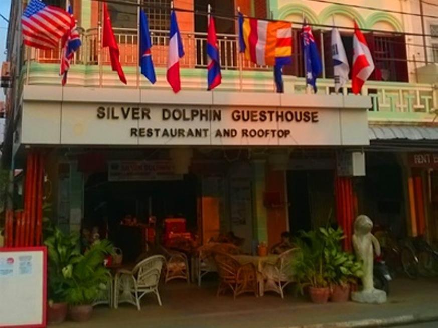 Silver Dolphin Guesthouse&Restaurant Kratie Exterior foto